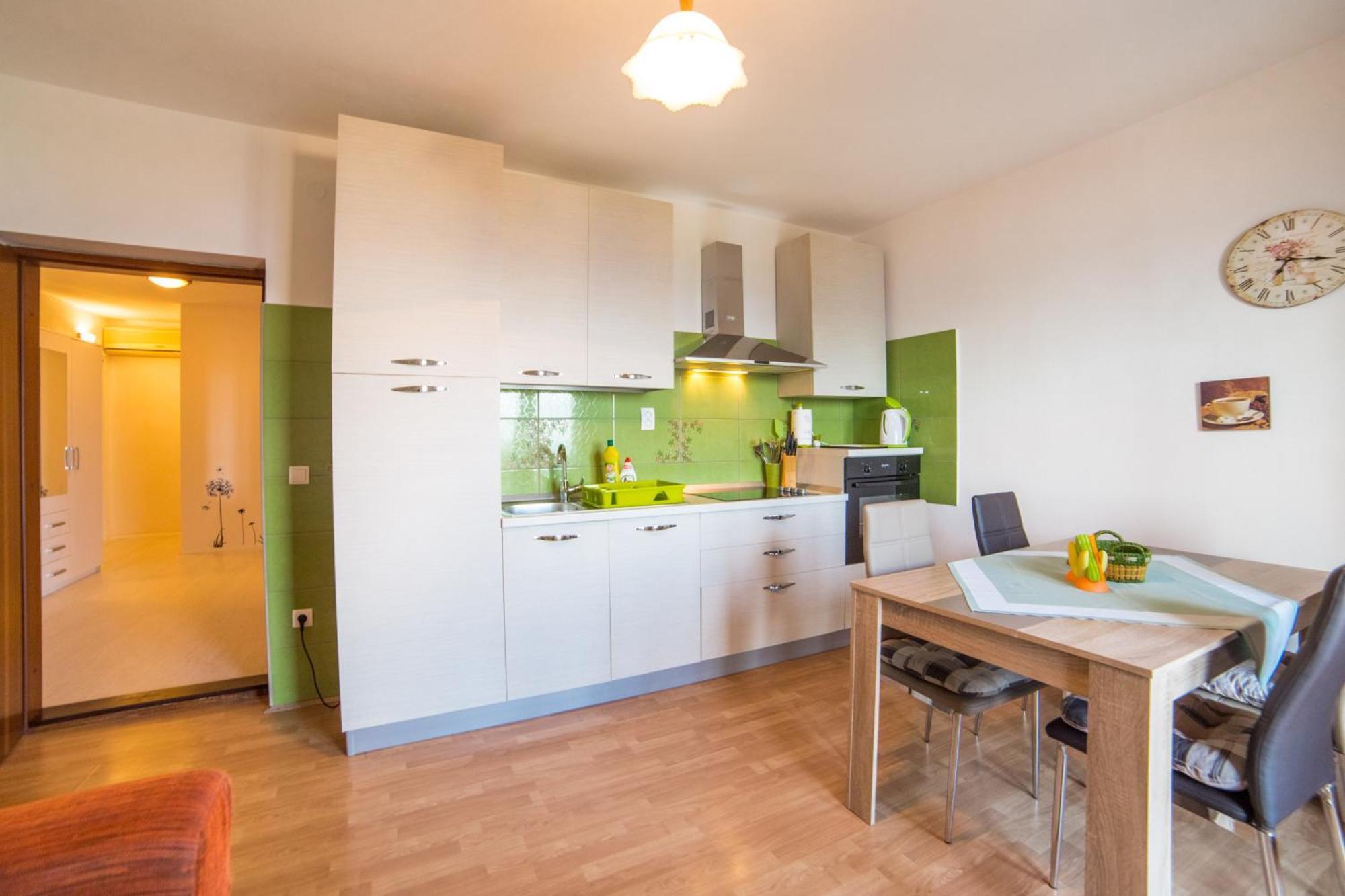 Apartment Mande Brist Exterior photo